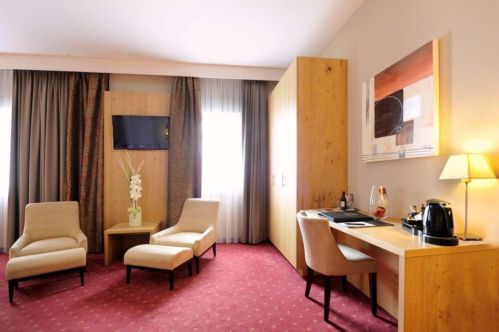 Hotel Verviers Van Der Valk Ruang foto