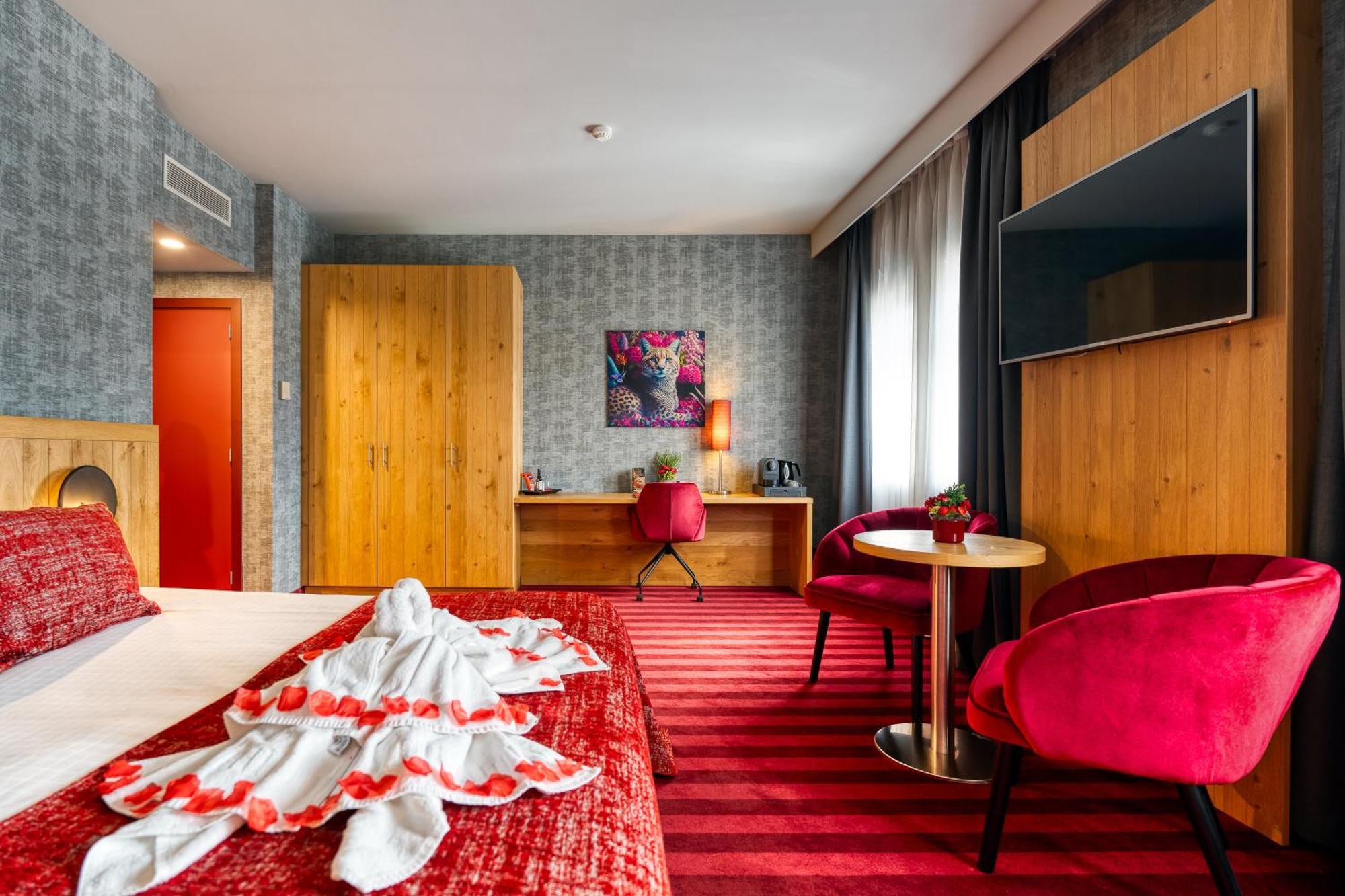 Hotel Verviers Van Der Valk Bagian luar foto