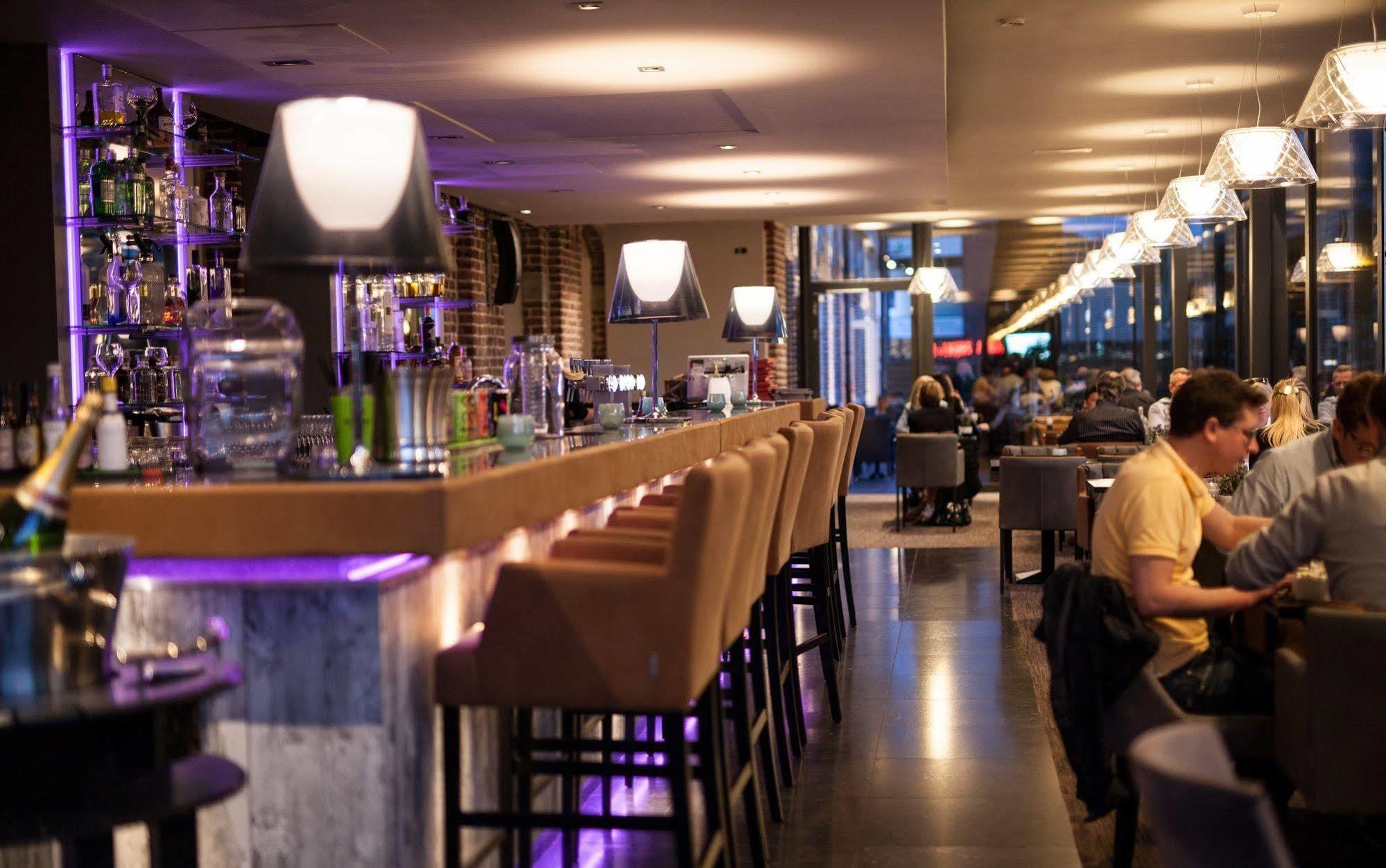 Hotel Verviers Van Der Valk Bagian luar foto